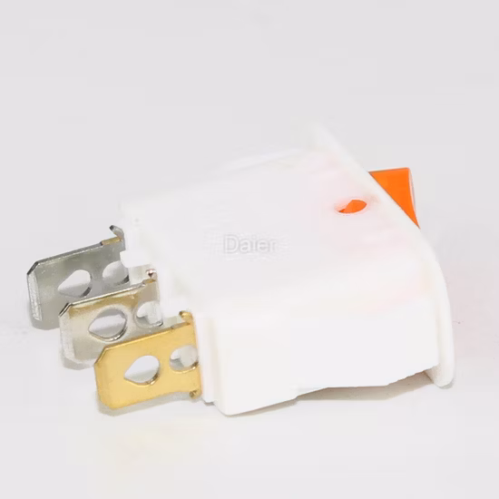 Interruttore a bilanciere illuminato a 3 pin da 24 V con corpo bianco Kcd3-19-101n