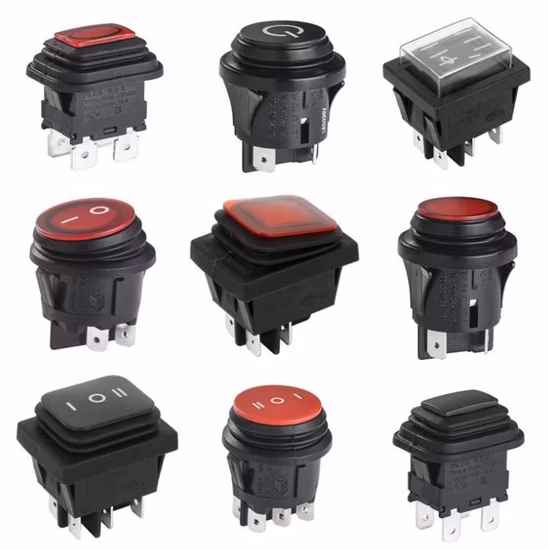 Interruttore a levetta centrale da 15 A 250 V